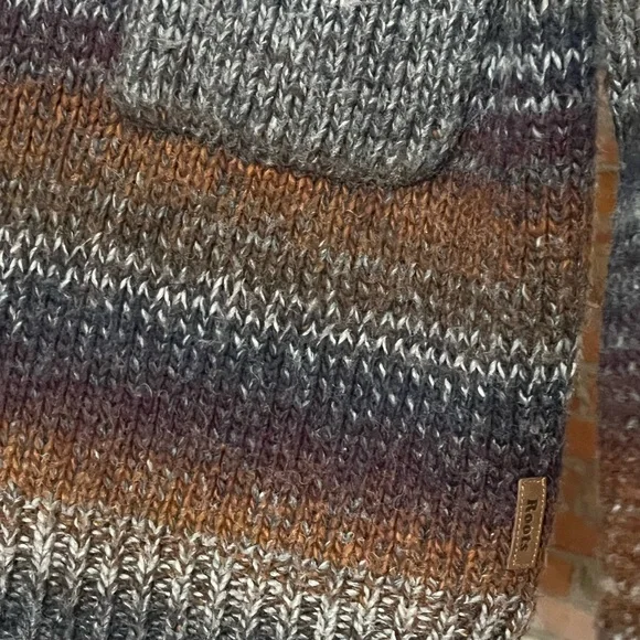 Roots Wool Crewneck - Picture 4 of 6